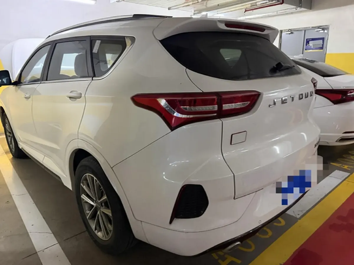 2020 Jetour X70 1.5T 156HP L4 6DCT,autocango,china used car exporter,china ev exporter,chinese used car exporter,chinese used ev exporter