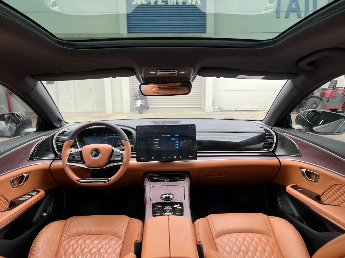 2022 Lincoln Corsair 2.0T 245HP L4 8AT,autocango,china used car exporter,china ev exporter,chinese used car exporter,chinese used ev exporter