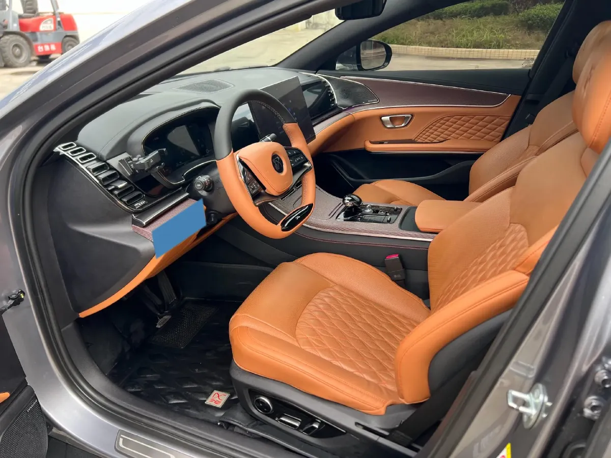 2022 Lincoln Corsair 2.0T 245HP L4 8AT,autocango,china used car exporter,china ev exporter,chinese used car exporter,chinese used ev exporter