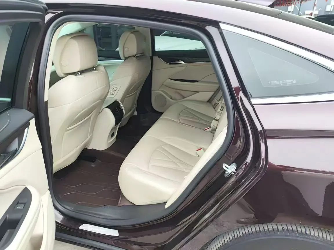 2022 Buick Larcosse 2.0T 237HP L4 9AT,autocango,china used car exporter,china ev exporter,chinese used car exporter,chinese used ev exporter