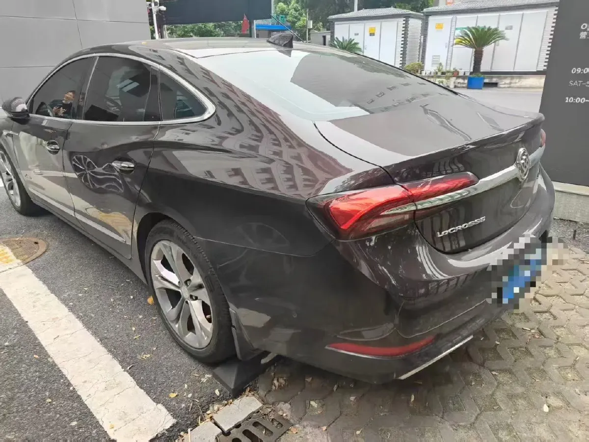2022 Buick Larcosse 2.0T 237HP L4 9AT,autocango,china used car exporter,china ev exporter,chinese used car exporter,chinese used ev exporter