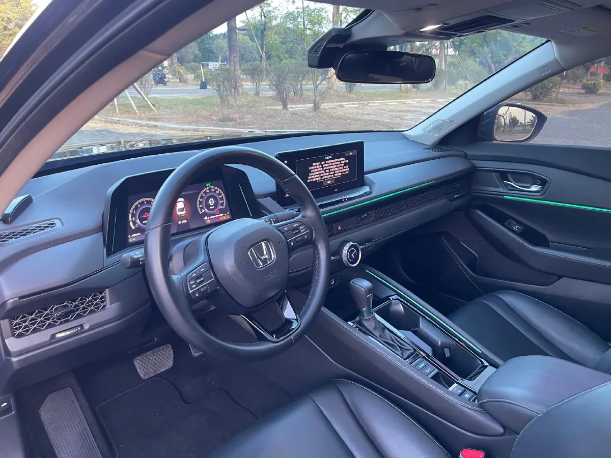 2023 Honda Accord 1.5T 192HP L4 CVT,autocango,china used car exporter,china ev exporter,chinese used car exporter,chinese used ev exporter