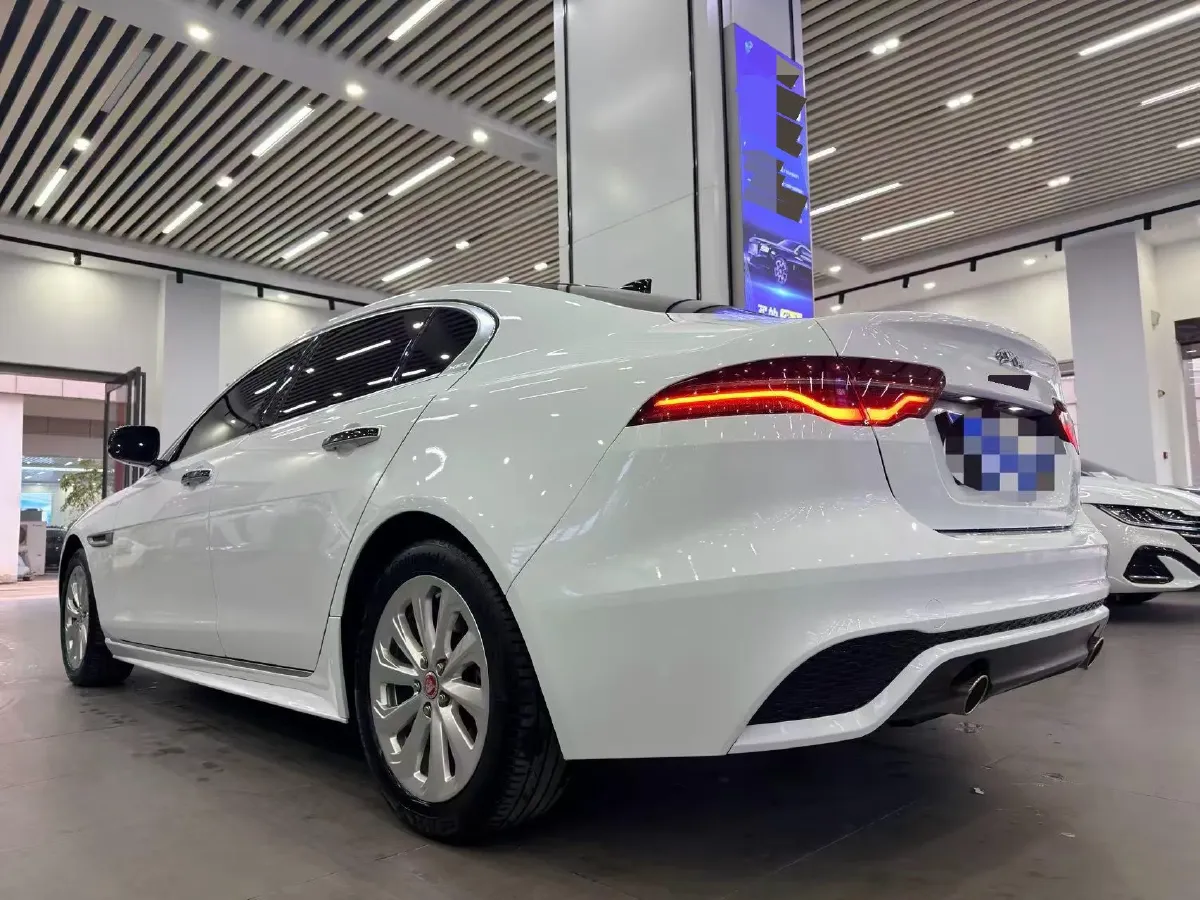 2020 Jaguar XEL 2.0T 200HP L4 8AT,autocango,china used car exporter,china ev exporter,chinese used car exporter,chinese used ev exporter