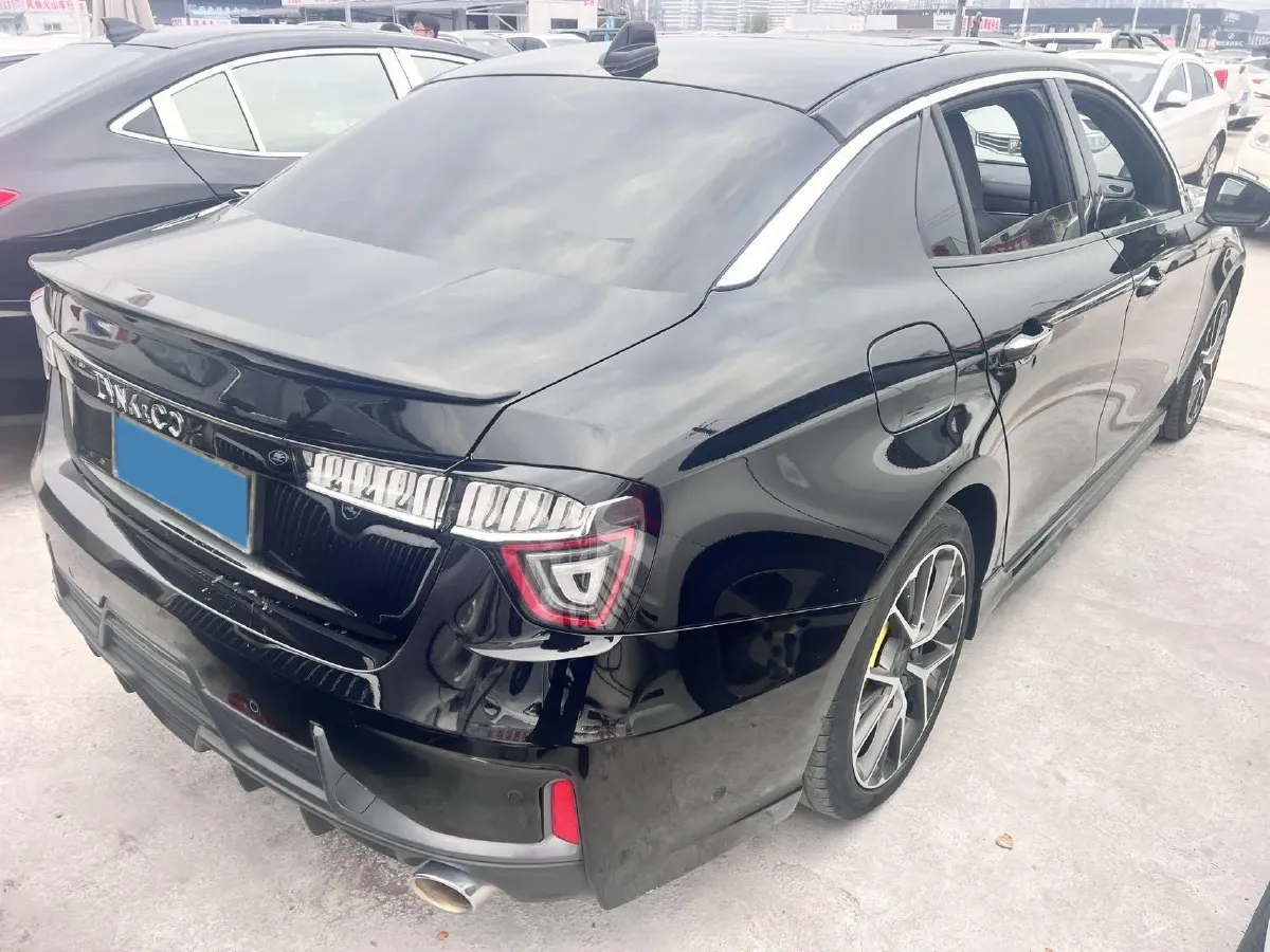 2019 LYNK&CO 01 2.0T 190HP L4 6AT,autocango,china used car exporter,china ev exporter,chinese used car exporter,chinese used ev exporter