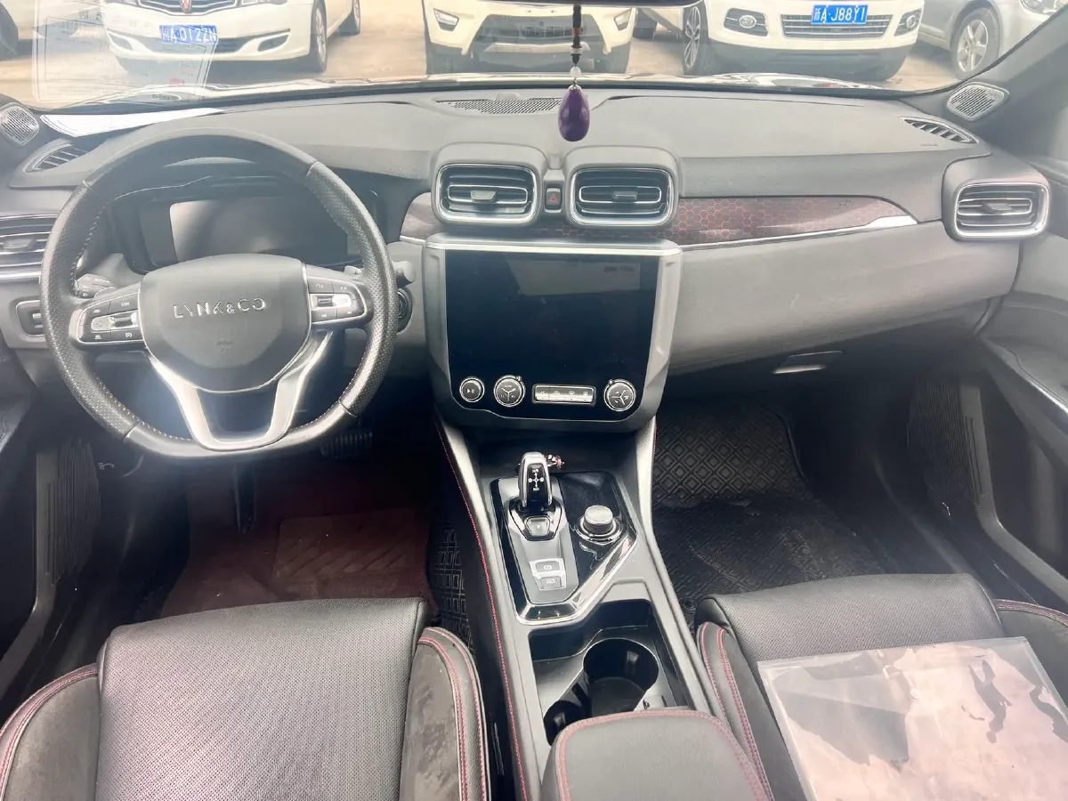 2019 LYNK&CO 01 2.0T 190HP L4 6AT,autocango,china used car exporter,china ev exporter,chinese used car exporter,chinese used ev exporter