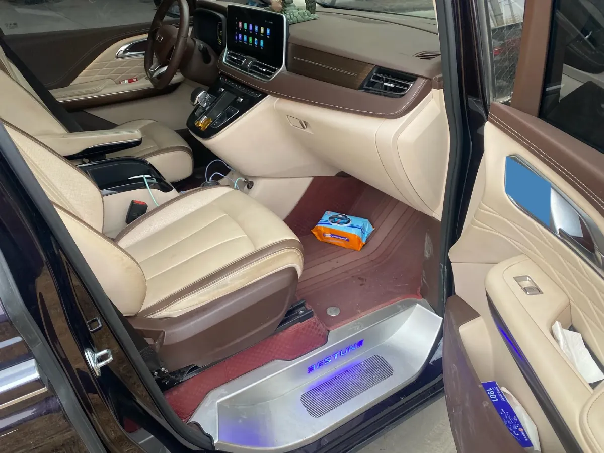 2023 Bestune M9 2.0T 252HP L4 8AT,autocango,china used car exporter,china ev exporter,chinese used car exporter,chinese used ev exporter