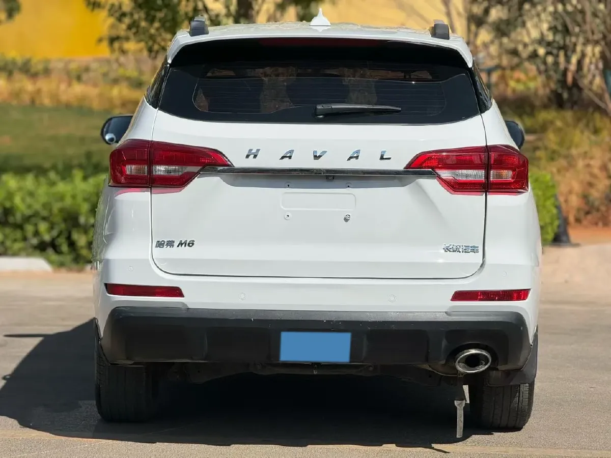 2019 Haval M6 1.5T 150HP L4 6MT,autocango,china used car exporter,china ev exporter,chinese used car exporter,chinese used ev exporter