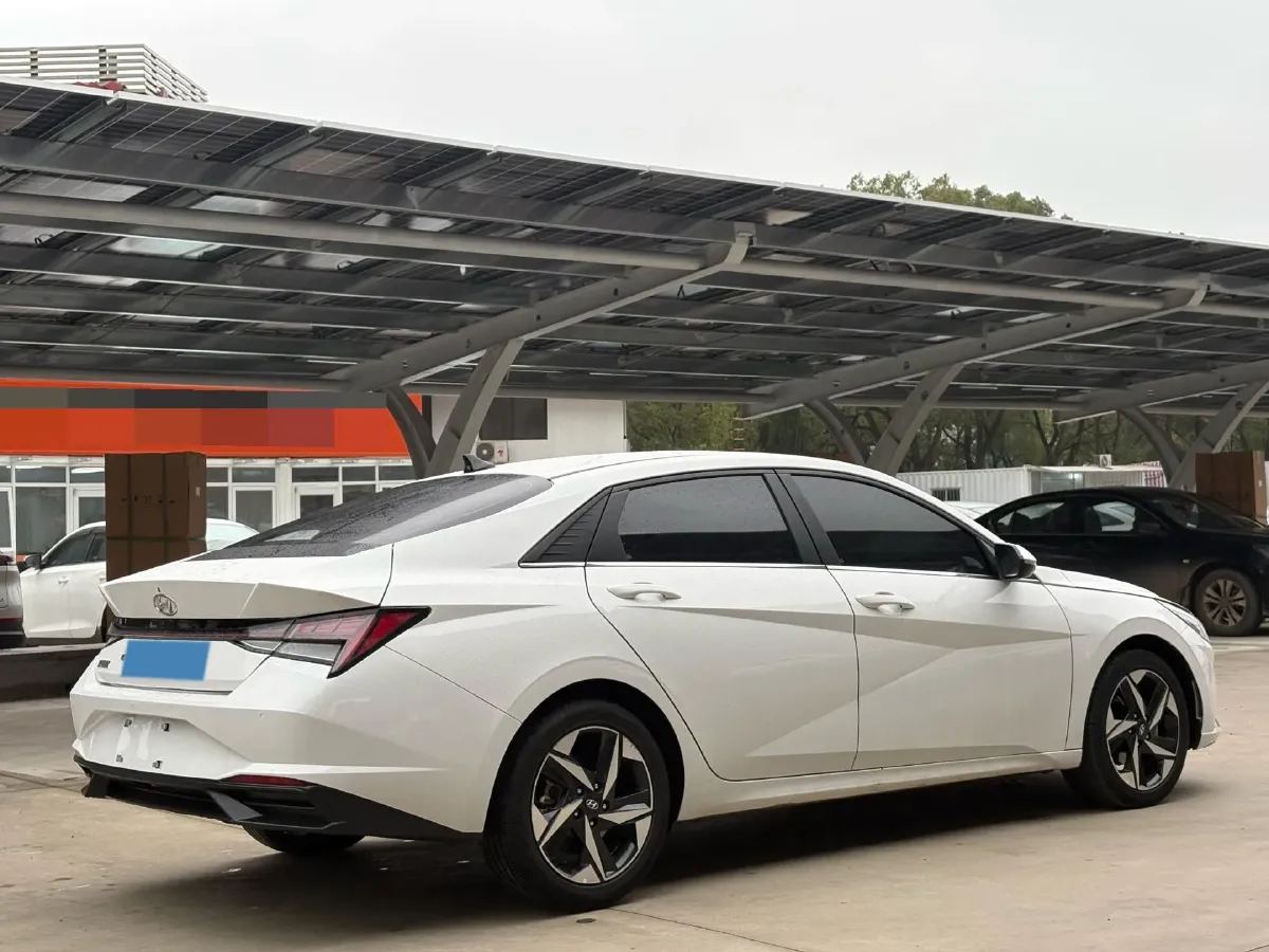 2022 Hyundai Elantra 1.5L 115HP L4 CVT,autocango,china used car exporter,china ev exporter,chinese used car exporter,chinese used ev exporter