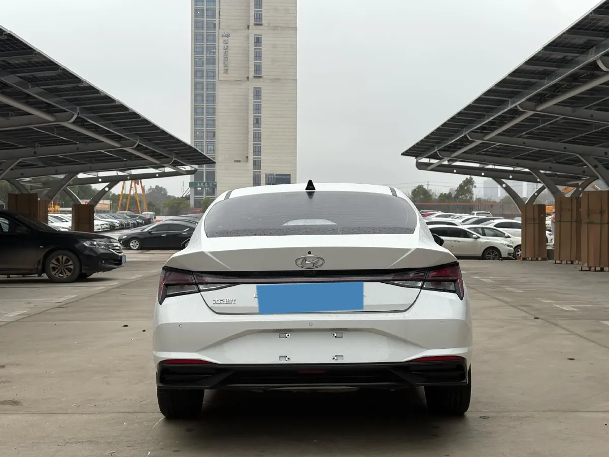 2022 Hyundai Elantra 1.5L 115HP L4 CVT,autocango,china used car exporter,china ev exporter,chinese used car exporter,chinese used ev exporter