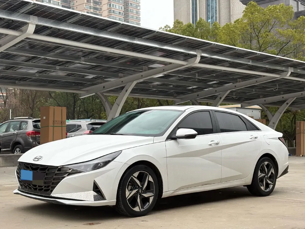 2022 Hyundai Elantra 1.5L 115HP L4 CVT,autocango,china used car exporter,china ev exporter,chinese used car exporter,chinese used ev exporter