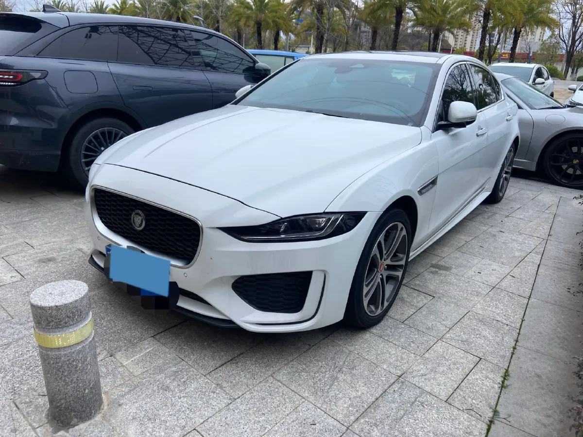 2021 Jaguar XEL 2.0T 250HP L4 8AT,autocango,china used car exporter,china ev exporter,chinese used car exporter,chinese used ev exporter