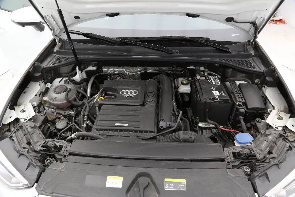 2022 Audi Q3 1.4T 150HP L4 7DCT,autocango,china used car exporter,china ev exporter,chinese used car exporter,chinese used ev exporter