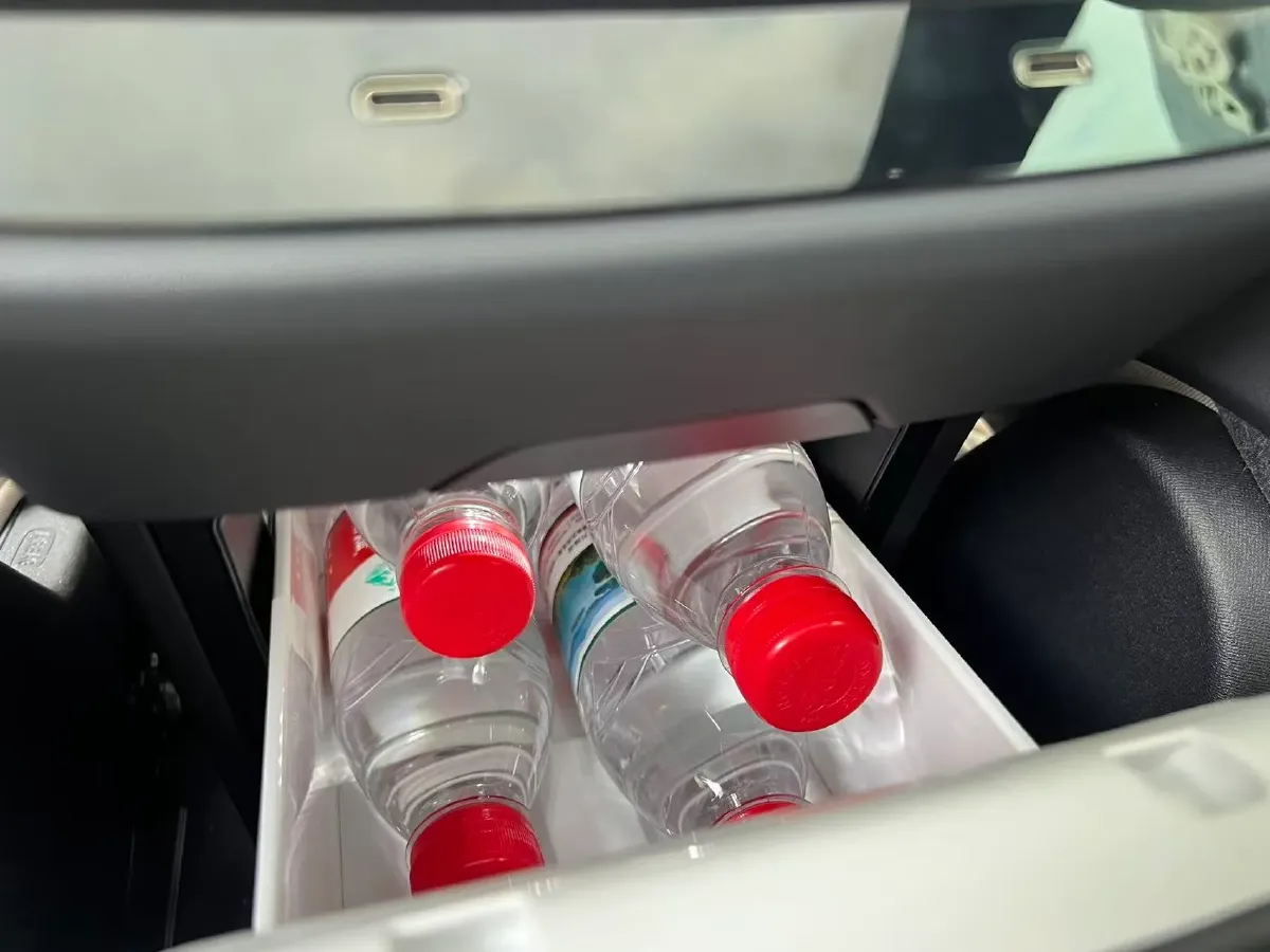 2024 MI SU7 BEV 73.6KWH,autocango,china used car exporter,china ev exporter,chinese used car exporter,chinese used ev exporter