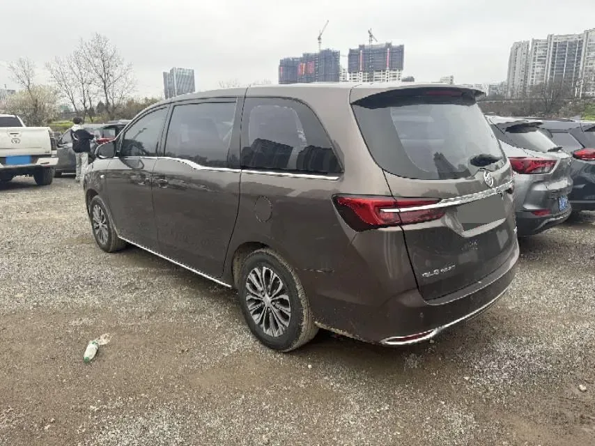 2022 Buick GL8 2.0T 237HP L4 9AT,autocango,china used car exporter,china ev exporter,chinese used car exporter,chinese used ev exporter