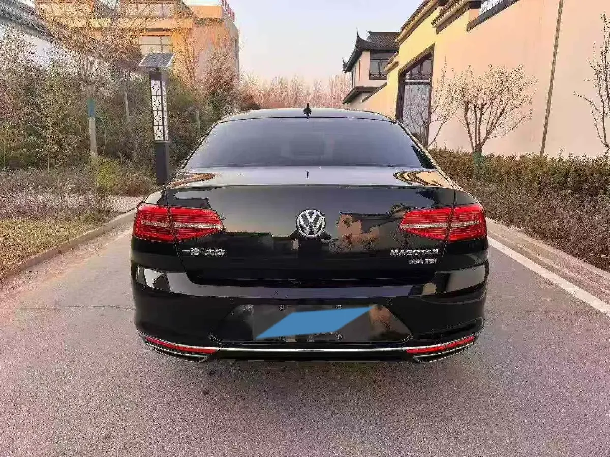 2019 Volkswagen Magotan 2.0T 186HP L4 7DCT,autocango,china used car exporter,china ev exporter,chinese used car exporter,chinese used ev exporter