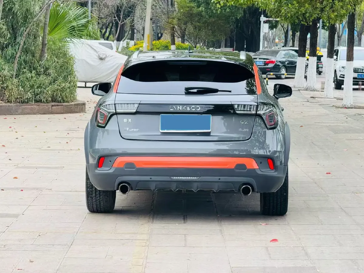2018 Toyota C-HR 2.0L 171HP L4 CVT,autocango,china used car exporter,china ev exporter,chinese used car exporter,chinese used ev exporter