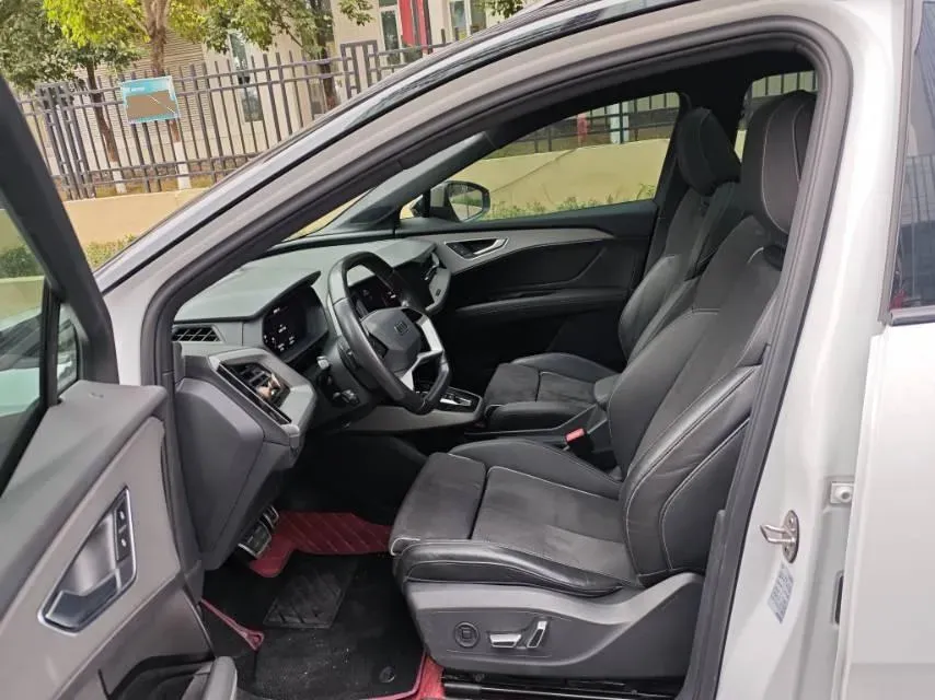 2022 Audi Q5 e-tron BEV 83.4KWH,autocango,china used car exporter,china ev exporter,chinese used car exporter,chinese used ev exporter