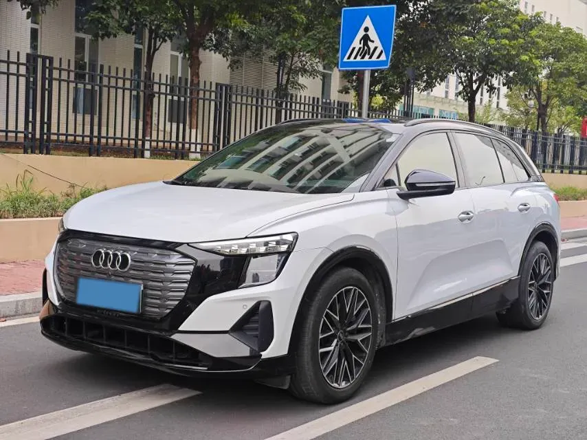 2022 Audi Q5 e-tron BEV 83.4KWH,autocango,china used car exporter,china ev exporter,chinese used car exporter,chinese used ev exporter
