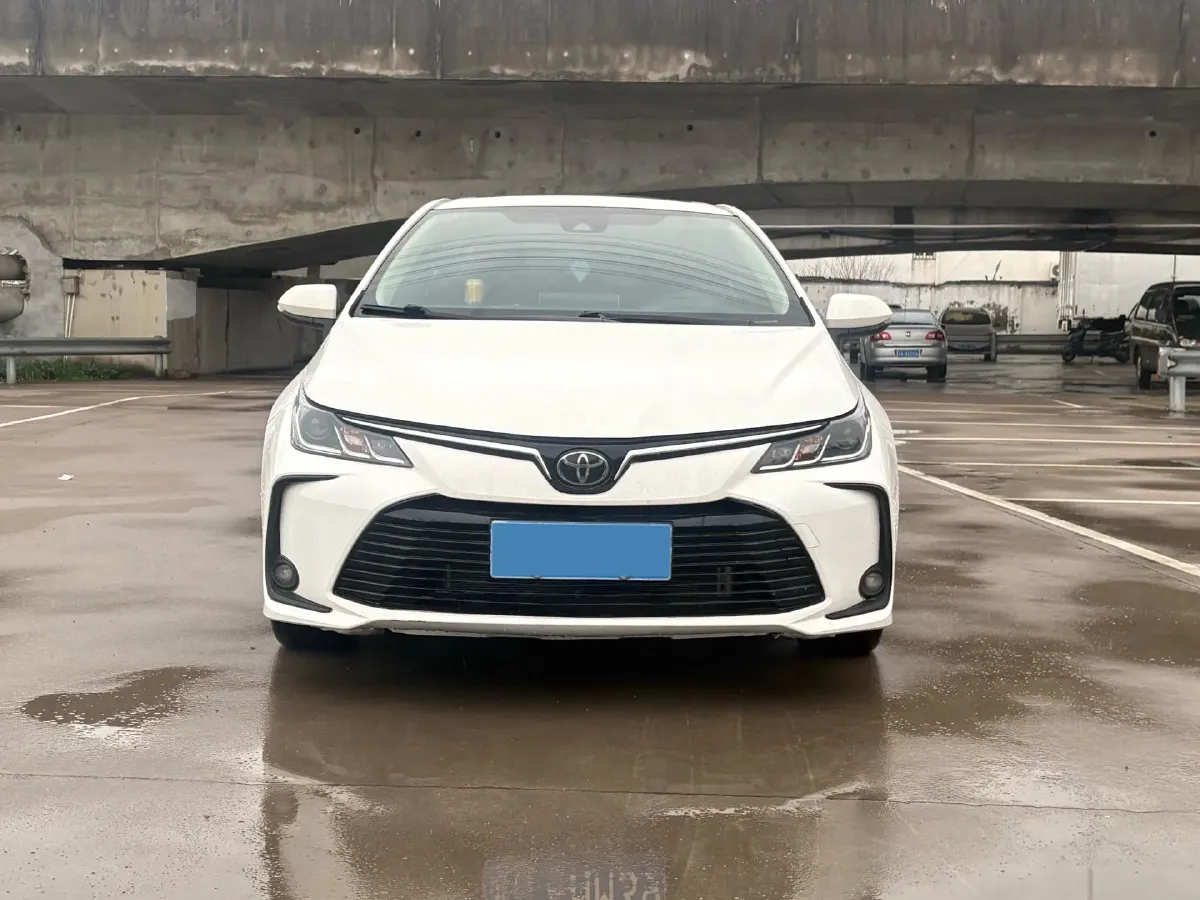2021 Toyota Corolla 1.2T 116HP L4 CVT,autocango,china used car exporter,china ev exporter,chinese used car exporter,chinese used ev exporter