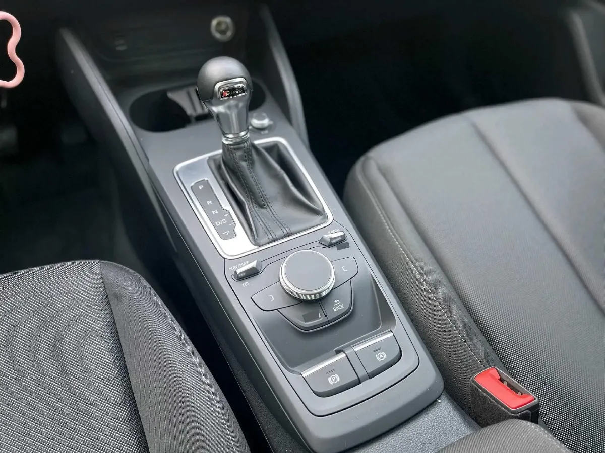 2020 Audi Q2L 1.4T 150HP L4 7DCT,autocango,china used car exporter,china ev exporter,chinese used car exporter,chinese used ev exporter