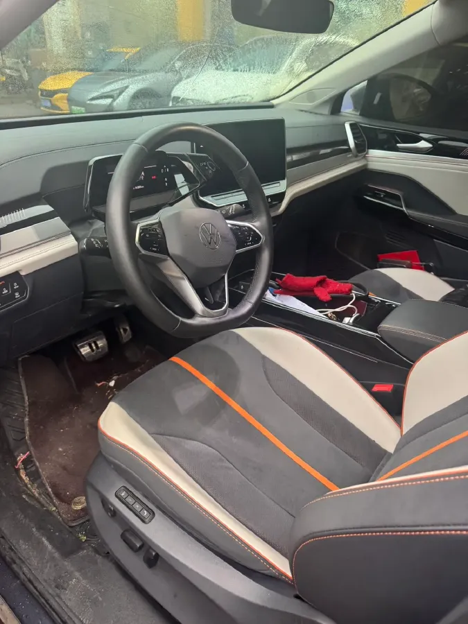 2022 Volkswagen ID.6 X BEV 83.4KWH,autocango,china used car exporter,china ev exporter,chinese used car exporter,chinese used ev exporter