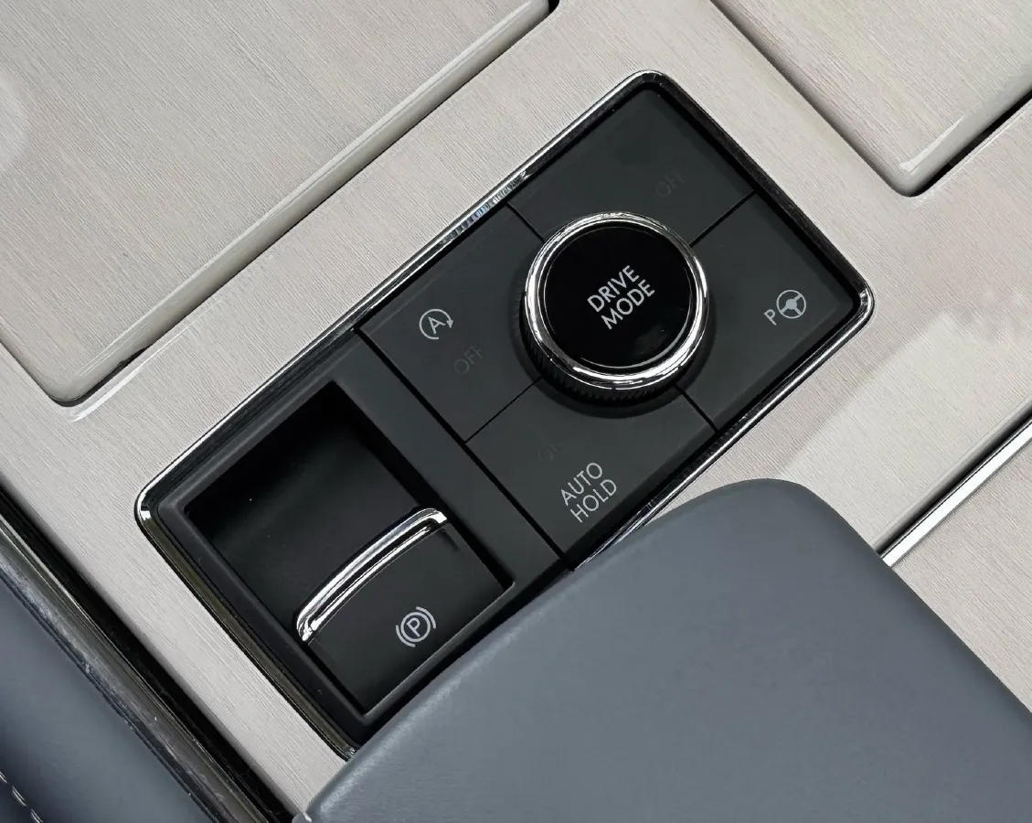 2019 Lincoln Navigator 3.5T 388HP V6 10AT,autocango,china used car exporter,china ev exporter,chinese used car exporter,chinese used ev exporter