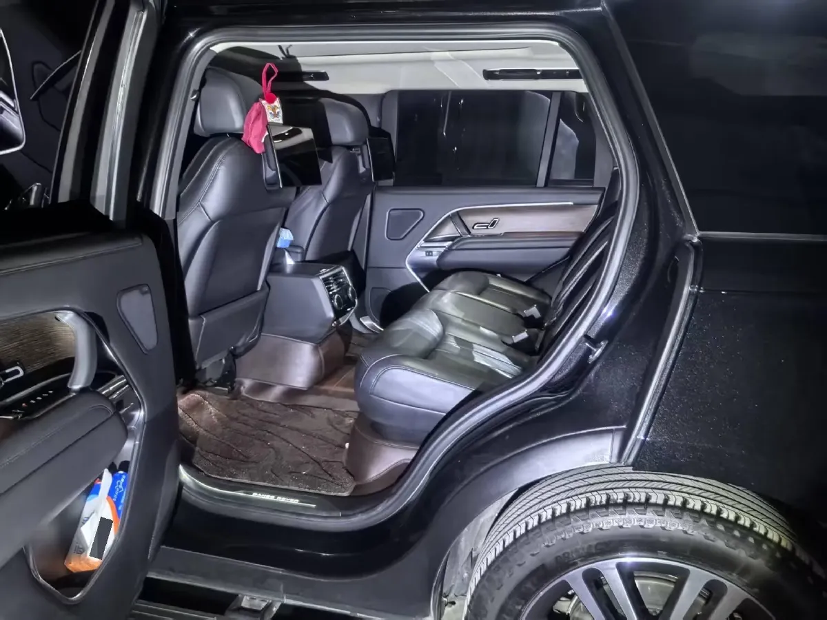 2023 Land Rover Range Rover 3.0T 400HP L6 8AT,autocango,china used car exporter,china ev exporter,chinese used car exporter,chinese used ev exporter