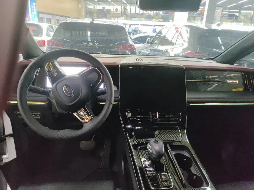 2023 GAC Trumpchi M8 2.0T 190HP L4 E-CVT Hybrid,autocango,china used car exporter,china ev exporter,chinese used car exporter,chinese used ev exporter