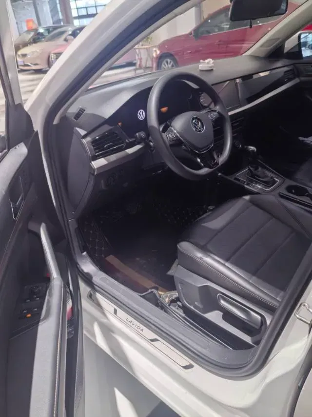2021 Volkswagen Lavida 1.5L 113HP L4 6AT,autocango,china used car exporter,china ev exporter,chinese used car exporter,chinese used ev exporter