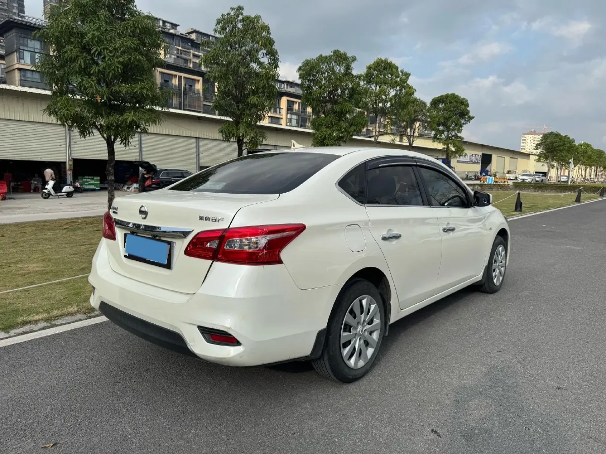 2021 Nissan Sylphy 1.6L 122HP L4 5MT,autocango,china used car exporter,china ev exporter,chinese used car exporter,chinese used ev exporter