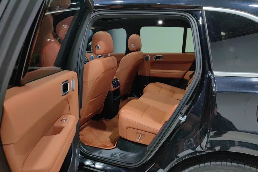 2024 Li L6 Range Extended 154HP L4 REEV 36.8KWH,autocango,china used car exporter,china ev exporter,chinese used car exporter,chinese used ev exporter