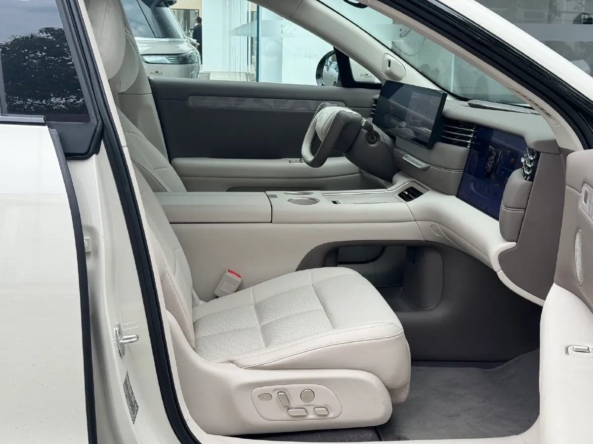 2026 IM LS6 BEV,autocango,china used car exporter,china ev exporter,chinese used car exporter,chinese used ev exporter