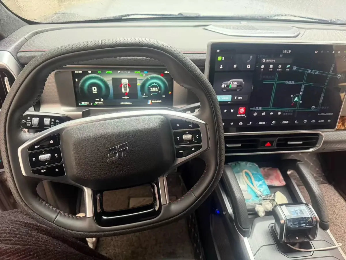 2024 Jetour ShanHai TravellerC-DM 1.5T 156HP L4 3DHT PHEV 43.24KWH,autocango,china used car exporter,china ev exporter,chinese used car exporter,chinese used ev exporter