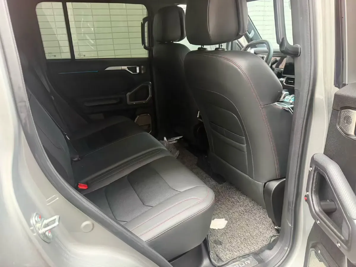 2024 Jetour ShanHai TravellerC-DM 1.5T 156HP L4 3DHT PHEV 43.24KWH,autocango,china used car exporter,china ev exporter,chinese used car exporter,chinese used ev exporter