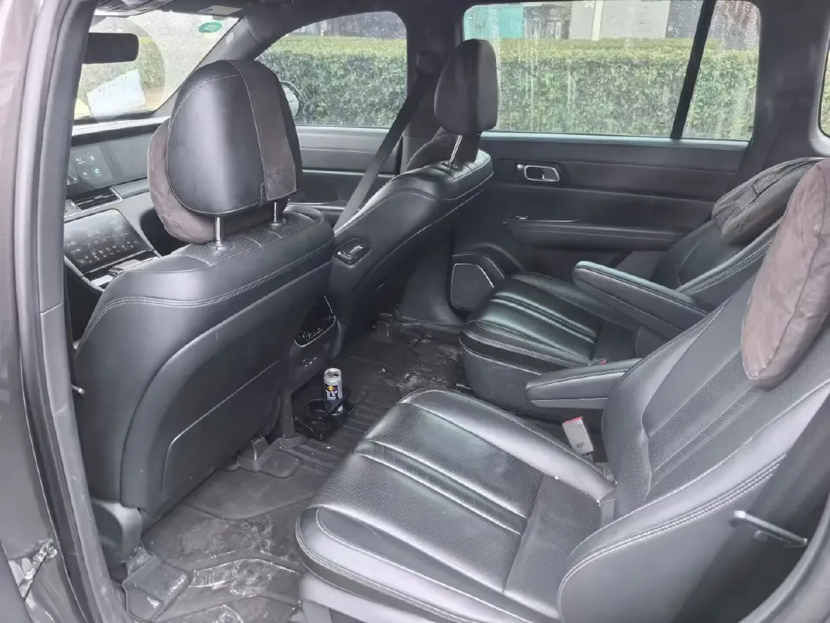 2020 Li ONE Range Extended 131HP REEV 40.5KWH,autocango,china used car exporter,china ev exporter,chinese used car exporter,chinese used ev exporter