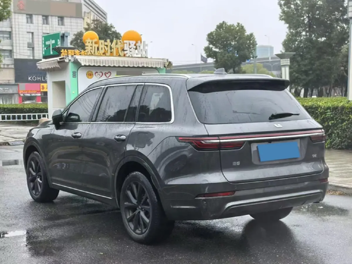 2020 Li ONE Range Extended 131HP REEV 40.5KWH,autocango,china used car exporter,china ev exporter,chinese used car exporter,chinese used ev exporter