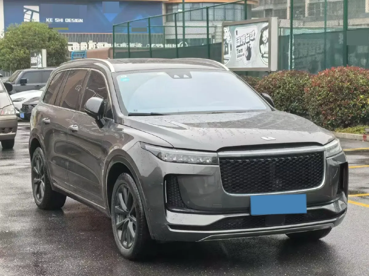 2020 Li ONE Range Extended 131HP REEV 40.5KWH,autocango,china used car exporter,china ev exporter,chinese used car exporter,chinese used ev exporter