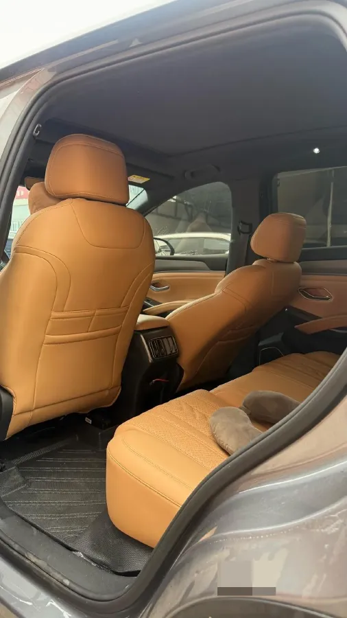 2024 BYD SongL DM-i 1.5L 101HP L4 E-CVT PHEV 26.6KWH,autocango,china used car exporter,china ev exporter,chinese used car exporter,chinese used ev exporter