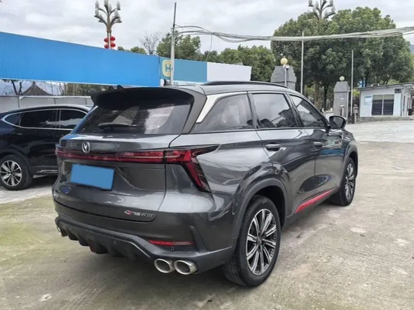 2022 ChangAn CS75 Plus 2.0T 233HP L4 8AT,autocango,china used car exporter,china ev exporter,chinese used car exporter,chinese used ev exporter