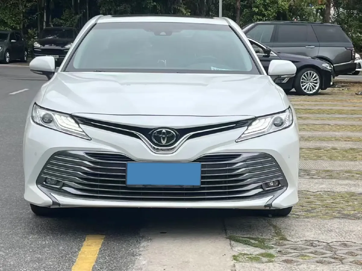 2019 Toyota Camry 2.0L 178HP L4 CVT,autocango,china used car exporter,china ev exporter,chinese used car exporter,chinese used ev exporter