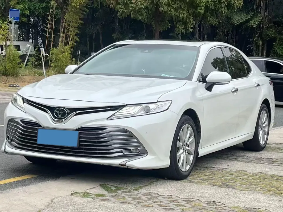 2019 Toyota Camry 2.0L 178HP L4 CVT,autocango,china used car exporter,china ev exporter,chinese used car exporter,chinese used ev exporter