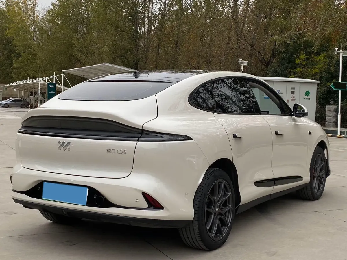 2023 IM LS6 BEV 71KWH,autocango,china used car exporter,china ev exporter,chinese used car exporter,chinese used ev exporter