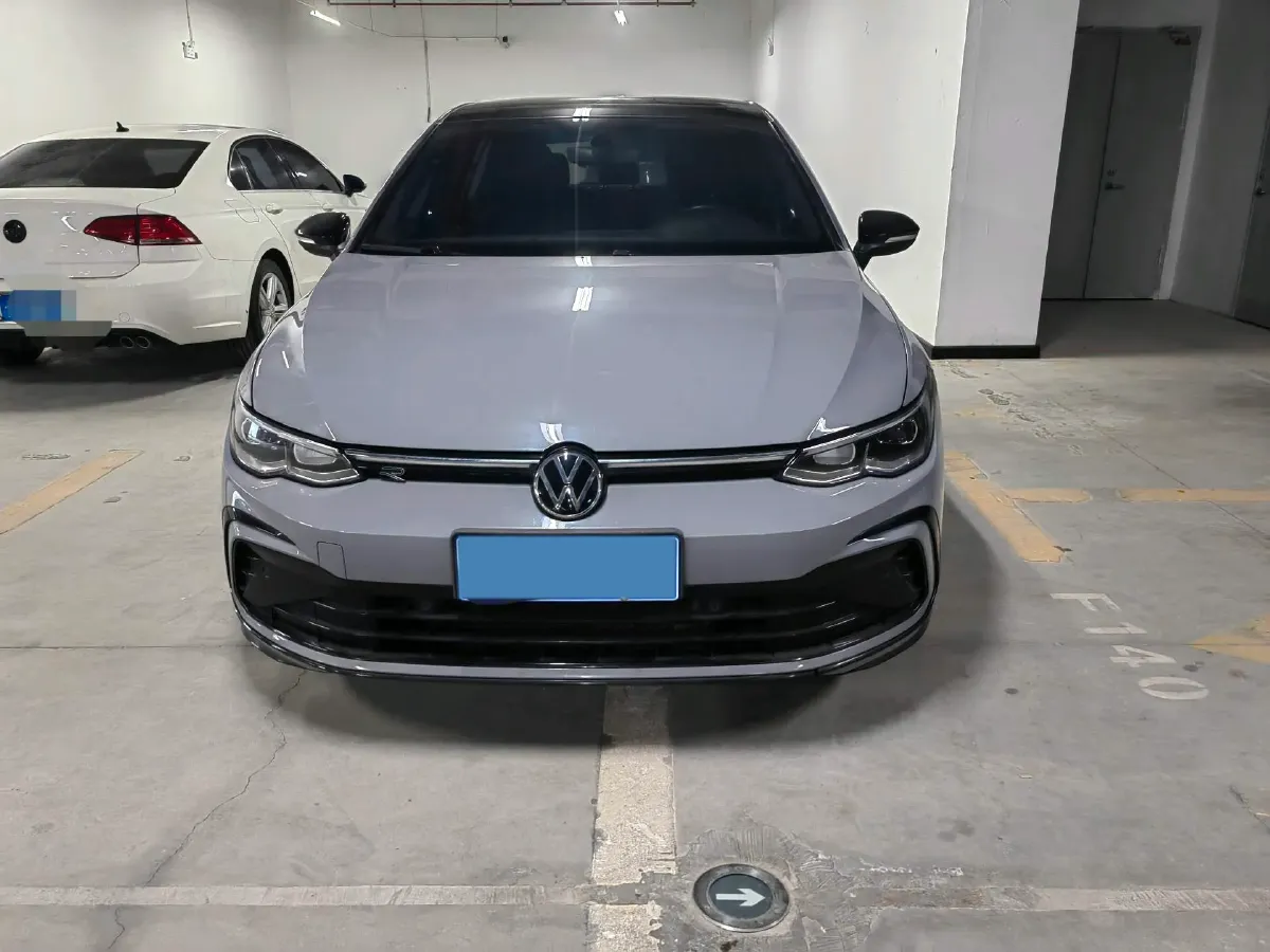 2023 Volkswagen Golf 1.4T 150HP L4 7DCT,autocango,china used car exporter,china ev exporter,chinese used car exporter,chinese used ev exporter