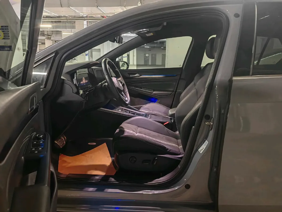 2023 Volkswagen Golf 1.4T 150HP L4 7DCT,autocango,china used car exporter,china ev exporter,chinese used car exporter,chinese used ev exporter