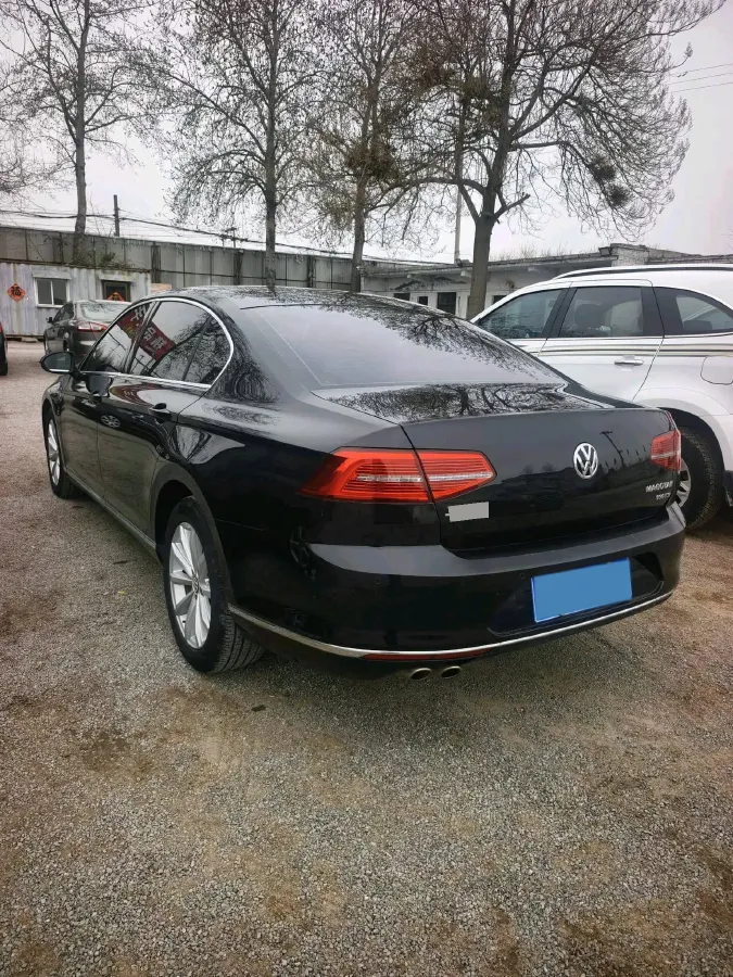 2018 Volkswagen Magotan 1.8T 180HP L4 7DCT,autocango,china used car exporter,china ev exporter,chinese used car exporter,chinese used ev exporter