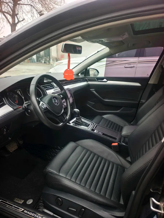 2018 Volkswagen Magotan 1.8T 180HP L4 7DCT,autocango,china used car exporter,china ev exporter,chinese used car exporter,chinese used ev exporter