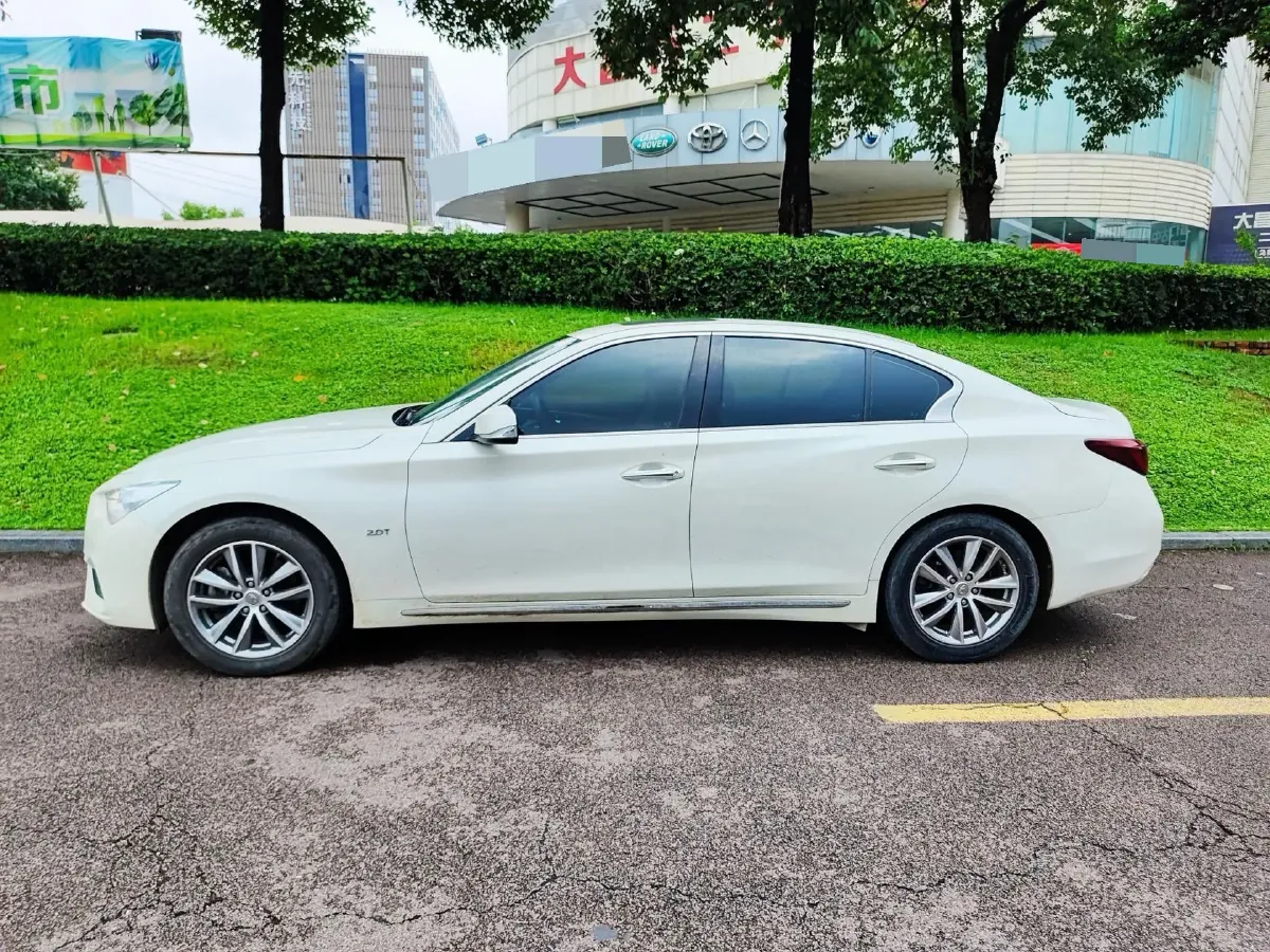 2022 Infiniti Q50L 2.0T 211HP L4 7AT,autocango,china used car exporter,china ev exporter,chinese used car exporter,chinese used ev exporter