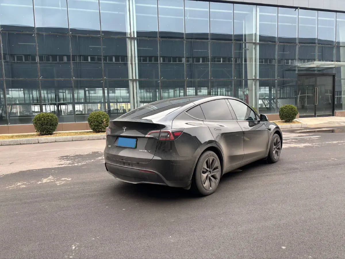 2022 Tesla Model Y BEV 60KWH,autocango,china used car exporter,china ev exporter,chinese used car exporter,chinese used ev exporter