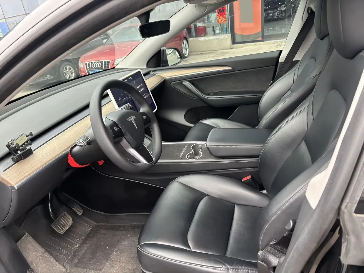 2022 Tesla Model Y BEV 60KWH,autocango,china used car exporter,china ev exporter,chinese used car exporter,chinese used ev exporter