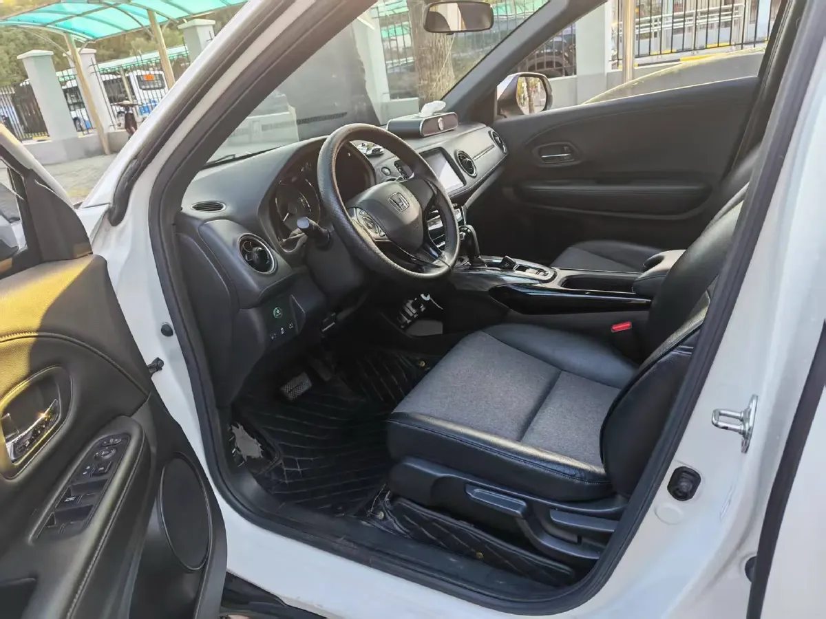 2021 Honda XR-V 1.5T 177HP L4 CVT,autocango,china used car exporter,china ev exporter,chinese used car exporter,chinese used ev exporter